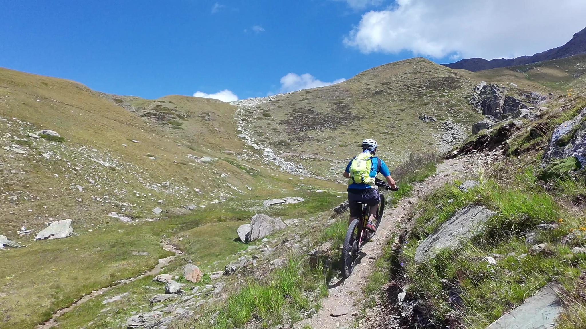 Sur le single qui monte à Bella Vouarda